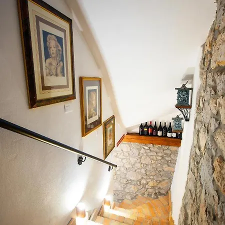 The House 1838 *